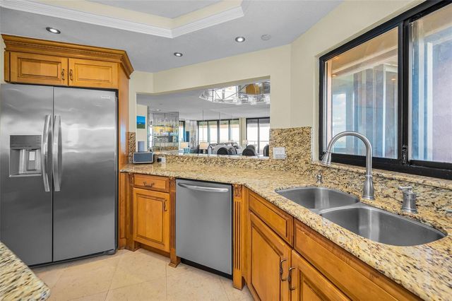 1310 GULF BOULEVARD Penthouse A, Clearwater Beach, FL 33767