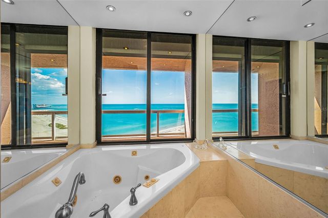 1310 GULF BOULEVARD Penthouse A, Clearwater Beach, FL 33767