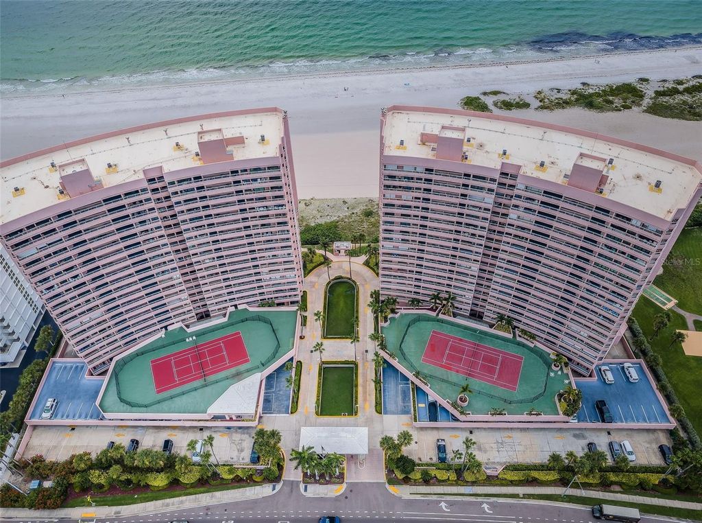 1310 GULF BOULEVARD Penthouse A, Clearwater Beach, FL 33767