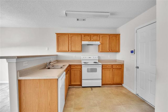 7243 April Court, Morrow, GA 30260