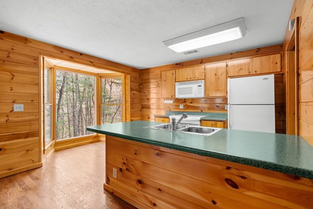 789 Jolley Way, Epworth, GA 30541