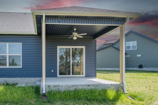 121 Miller Farm, Clarksville, TN 37043