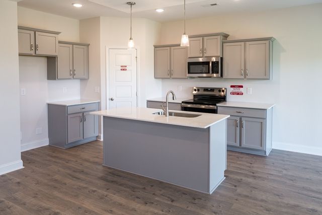 121 Miller Farm, Clarksville, TN 37043