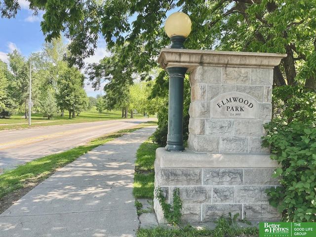 101 N 54 Street, Omaha, NE 68132