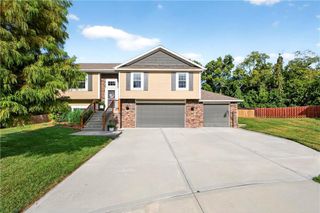 3412 NW 50th Street, Riverside, MO 64150