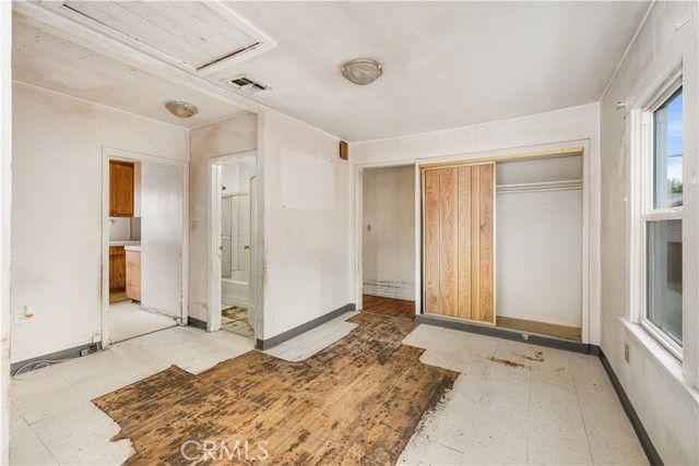 2514 Exposition, Los Angeles, CA 90018