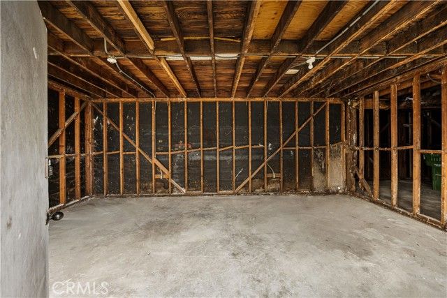 2514 Exposition, Los Angeles, CA 90018