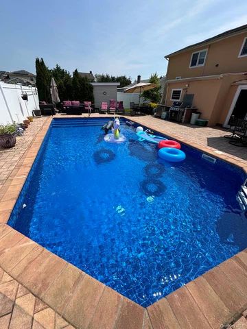 109 Elliot Street, South Merrick, NY 11566