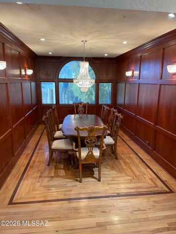 6531 N Pontatoc Road, Tucson, AZ 85718