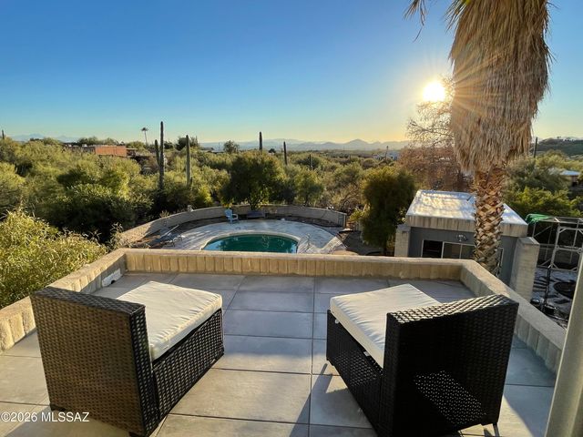 6531 N Pontatoc Road, Tucson, AZ 85718