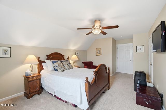 25039 Saddle Horn Drive, Perrysburg, OH 43551
