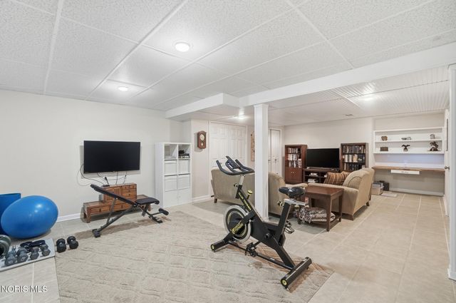 25039 Saddle Horn Drive, Perrysburg, OH 43551