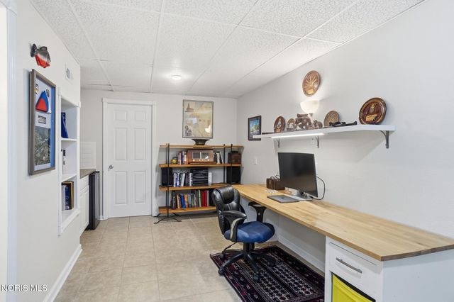 25039 Saddle Horn Drive, Perrysburg, OH 43551