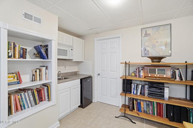 25039 Saddle Horn Drive, Perrysburg, OH 43551