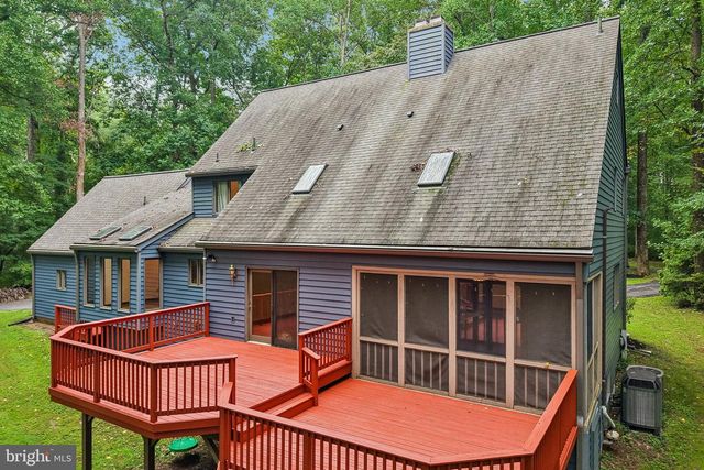 7012 WELLINGTON DR, Marriottsville, MD 21104