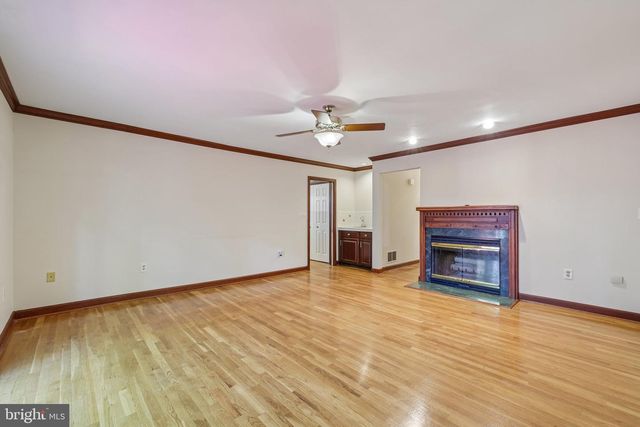7012 WELLINGTON DR, Marriottsville, MD 21104
