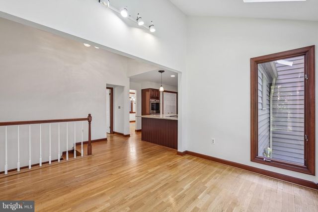 7012 WELLINGTON DR, Marriottsville, MD 21104