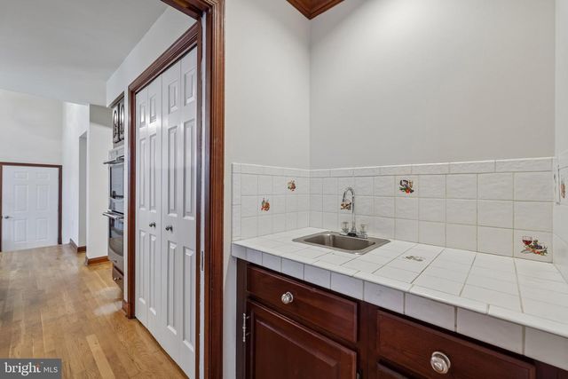 7012 WELLINGTON DR, Marriottsville, MD 21104