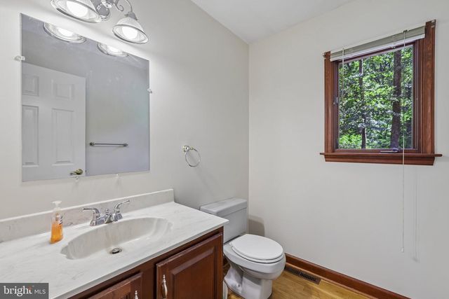7012 WELLINGTON DR, Marriottsville, MD 21104