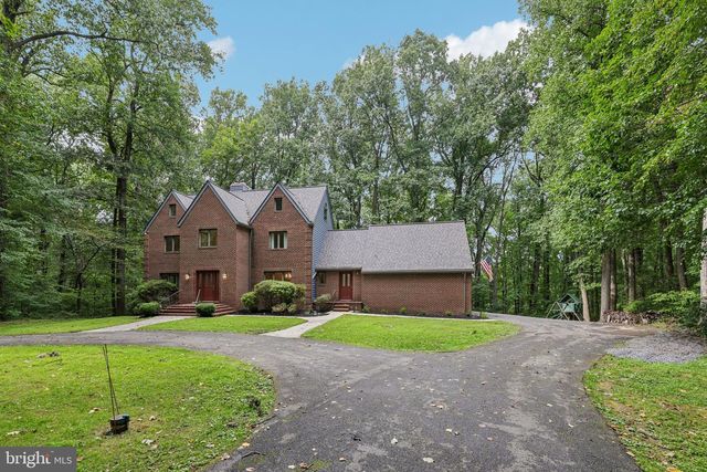 7012 WELLINGTON DR, Marriottsville, MD 21104