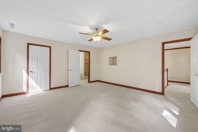 7012 WELLINGTON DR, Marriottsville, MD 21104