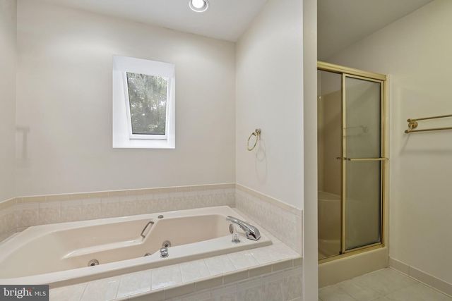 7012 WELLINGTON DR, Marriottsville, MD 21104