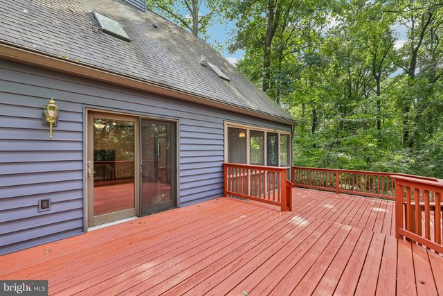 7012 WELLINGTON DR, Marriottsville, MD 21104