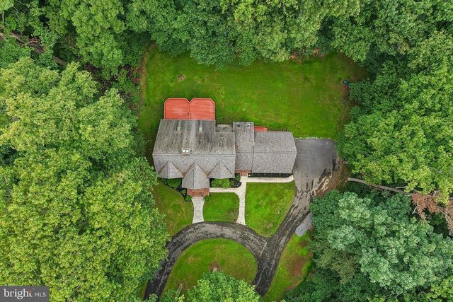 7012 WELLINGTON DR, Marriottsville, MD 21104