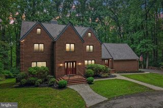 7012 WELLINGTON DR, Marriottsville, MD 21104