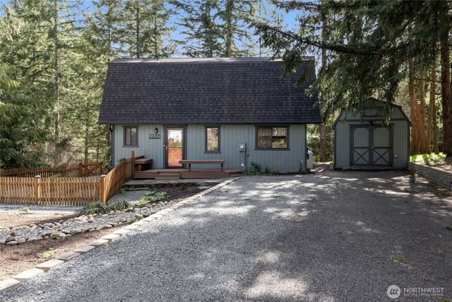 22221 N Clear Lake Boulevard SE, Yelm, WA 98597