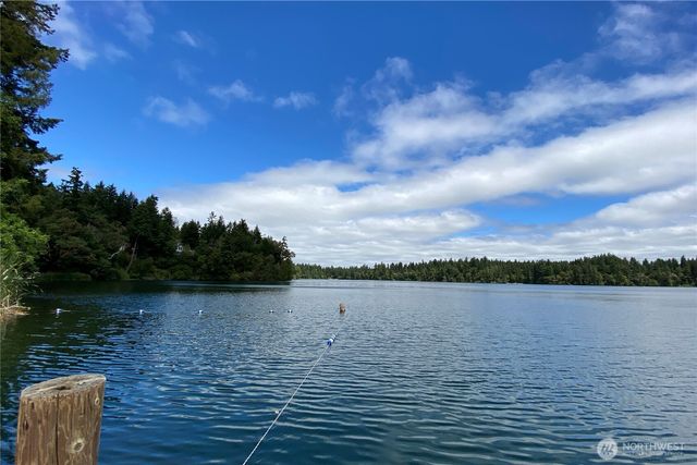 22221 N Clear Lake Boulevard SE, Yelm, WA 98597