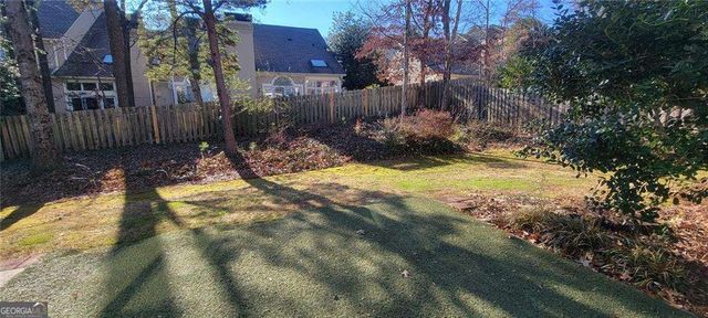 2323 Briarleigh Way, Atlanta, GA 30338