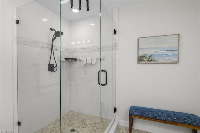 133 Vintage Bay DR # 14, Marco Island, FL 34145