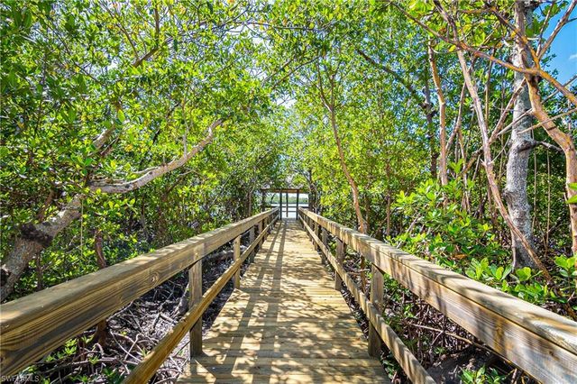 133 Vintage Bay DR # 14, Marco Island, FL 34145