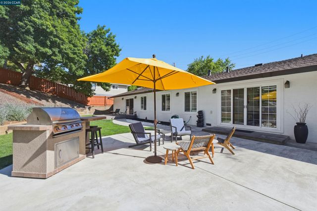 3298 Gloria Ter, Lafayette, CA 94549