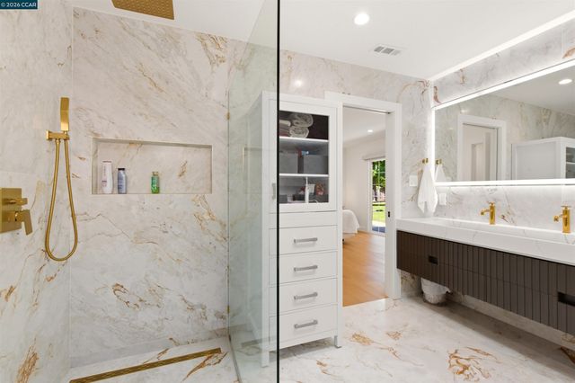 3298 Gloria Ter, Lafayette, CA 94549