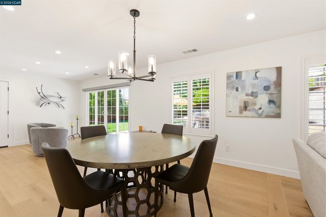 3298 Gloria Ter, Lafayette, CA 94549