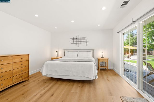 3298 Gloria Ter, Lafayette, CA 94549