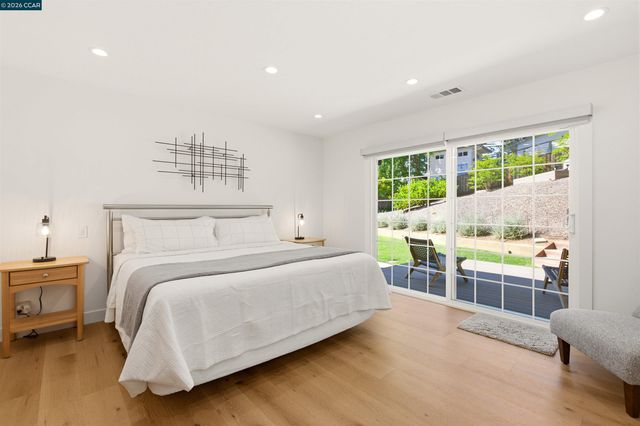3298 Gloria Ter, Lafayette, CA 94549