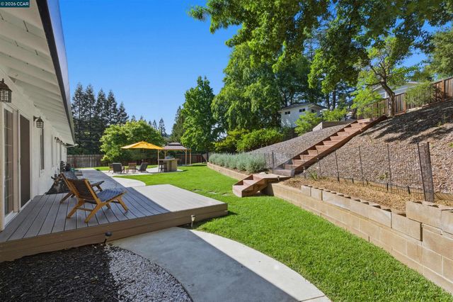 3298 Gloria Ter, Lafayette, CA 94549