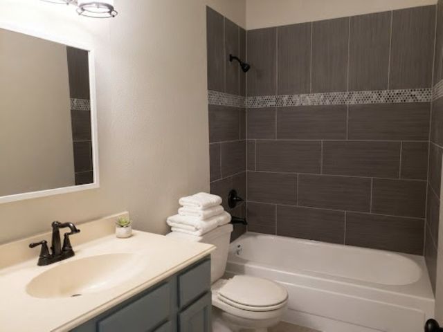 1361 Mimosa Lane, Lewisville, TX 75077