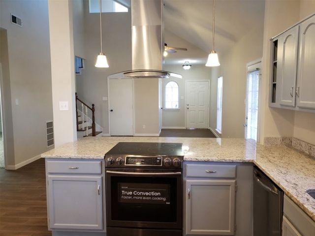 1361 Mimosa Lane, Lewisville, TX 75077