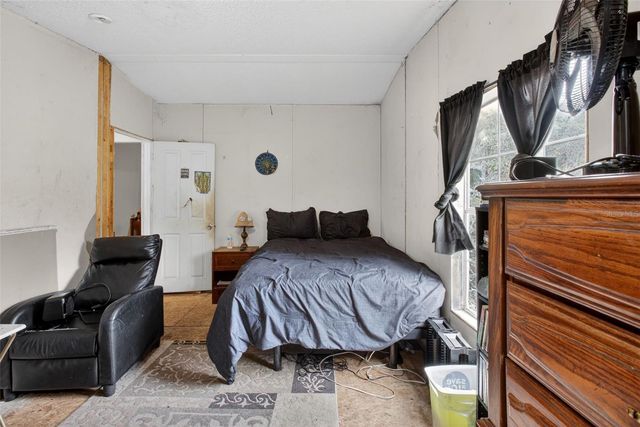 41901 PINE VALLEY DRIVE, Paisley, FL 32767