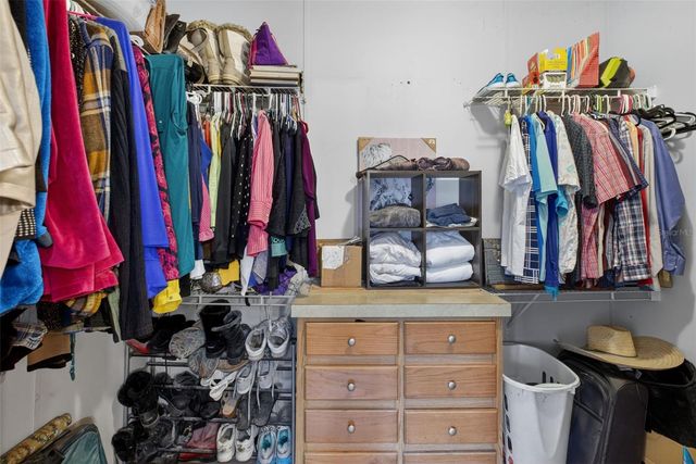 41901 PINE VALLEY DRIVE, Paisley, FL 32767