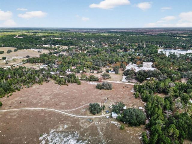 41901 PINE VALLEY DRIVE, Paisley, FL 32767