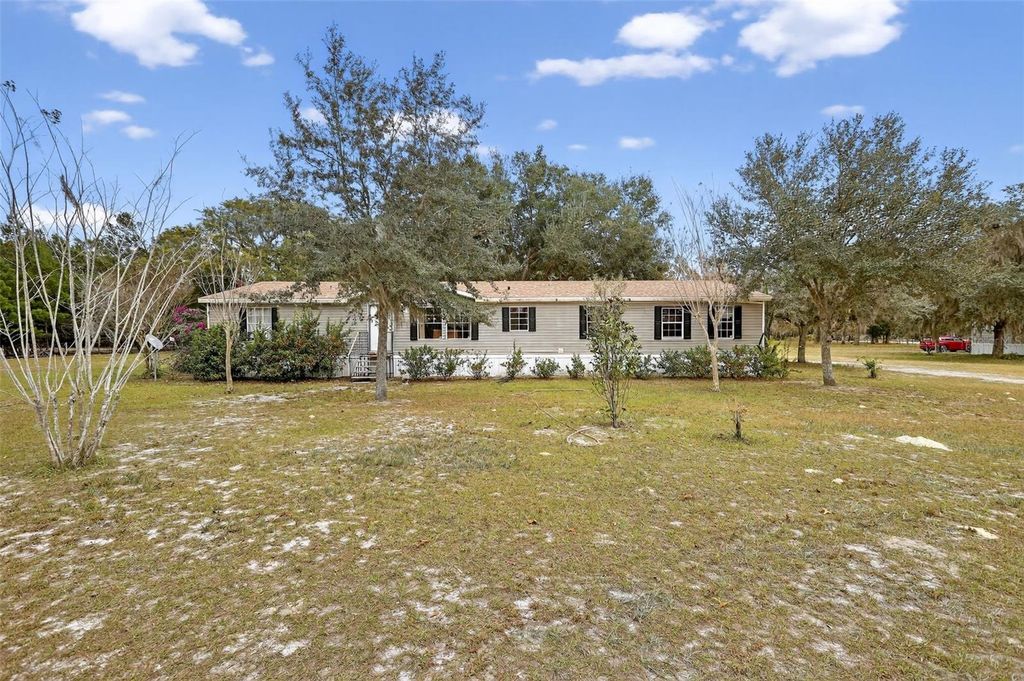 41901 PINE VALLEY DRIVE, Paisley, FL 32767