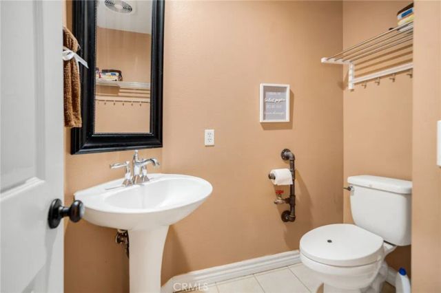 18 Radiance Lane, Rancho Santa Margarita, CA 92688