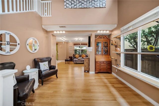 18 Radiance Lane, Rancho Santa Margarita, CA 92688
