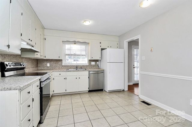 7401 Quail Ridge Drive, Charlotte, NC 28226