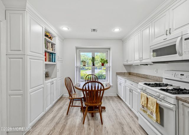 254 Plum Drive, Marlboro, NJ 07746